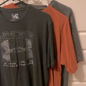 Under Armour - 3 Men's HeatGear Short Sleeve Shirts Sz XL